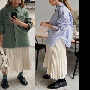 HM cream pleated skirt